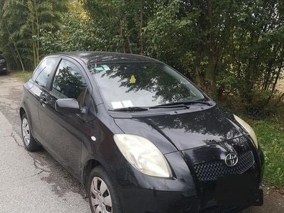 Usata Toyota Yaris 69 CV (50 kW) 2008 Nero Utilitaria
