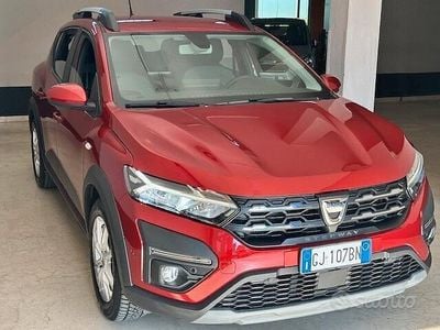 Usata Dacia Sandero Stepway 100 CV (73 kW) 2022 Rosso Berlina