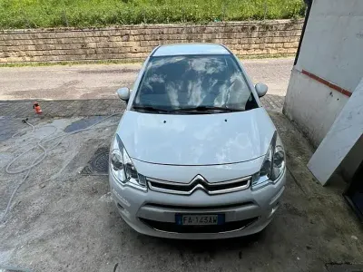 Usata Citroën C3 68 CV (50 kW) 2015 Bianco Berlina