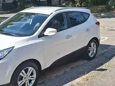 Usata Hyundai ix35 Comfort 115 CV (84 kW) 2013 Bianco SUV