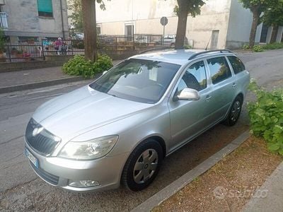 Usata Skoda Octavia Elegance 140 CV (102 kW) 2009 Grigio Station wagon