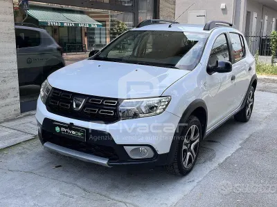 Usata Dacia Sandero Stepway 90 CV (66 kW) 2018 Bianco Berlina