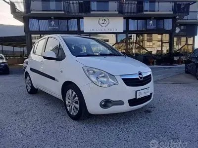 Usata Opel Agila Enjoy 86 CV (63 kW) 2010 Bianco Utilitaria