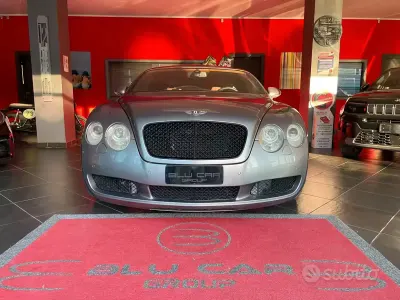 Usata Bentley Continental GT 559 CV (411 kW) 2006 Grigio Coupé