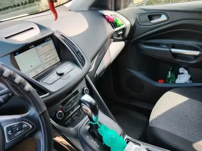 Usata Ford Kuga 120 CV (88 kW) 2019 Grigio SUV