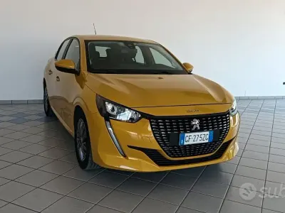 Usata Peugeot 208 Active 75 CV (55 kW) 2021 Giallo Utilitaria