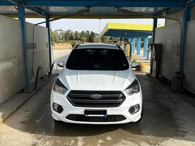 Usata Ford Kuga ST-Line 150 CV (110 kW) 2017 SUV
