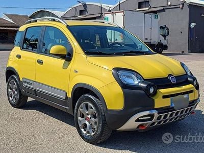 Begagnad Fiat Panda Cross Cross 80 HK (58 kW) 2015 Halvkombi