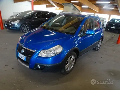 Usata Fiat Sedici Emotion 120 CV (88 kW) 2006 Blu SUV