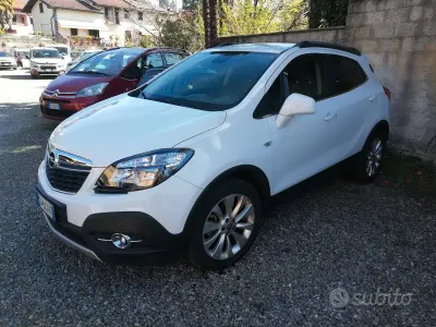 Usata Opel Mokka Cosmo 131 CV (96 kW) 2014 Bianco SUV