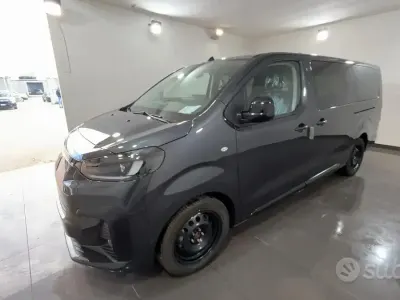Nuova Fiat E-Ulysse 132 kW (180 CV) 2025 Verde Monovolume