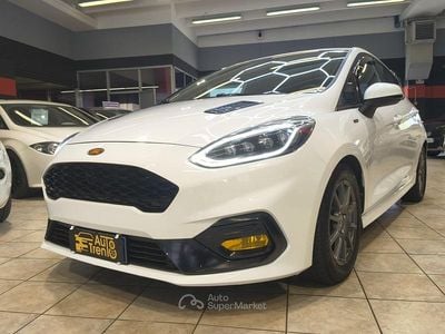 Usata Ford Fiesta Vignale 125 CV (91 kW) 2019 Bianco Utilitaria