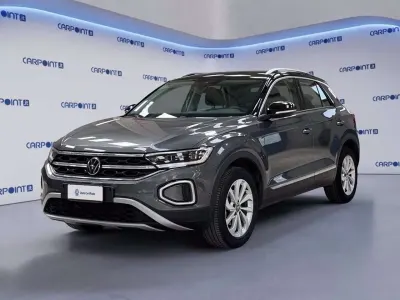 Usata VW T-Roc Style 110 CV (80 kW) 2023 Grigio SUV