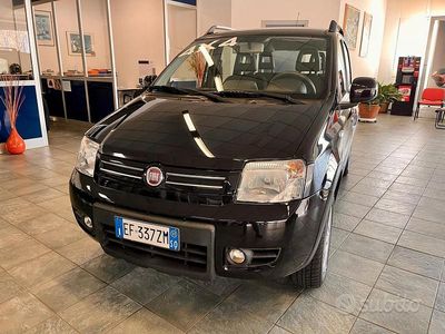 Nero Usata 2011 Fiat Panda 4x4 Climbing Utilitaria | 7600 € (Ottimo prezzo)