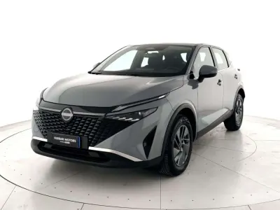 Begagnad Nissan Qashqai Acenta 140 HK (102 kW) 2025 Grå SUV