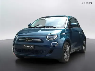 Usata Fiat 500e Icon 86 kW (118 CV) 2022 Blu