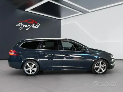Occasion Peugeot 308 GT-line 120 ch (88 kW) 2016 Gris Break