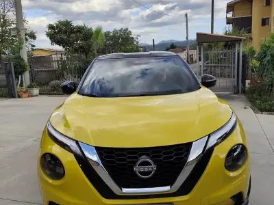 Usata Nissan Juke Tekna 114 CV (83 kW) 2024 Giallo SUV