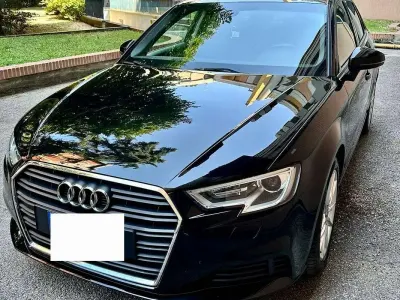 Usata Audi A3 Business 116 CV (85 kW) 2018 Nero Berlina