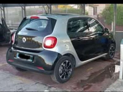 Begagnad Smart ForFour Passion 71 HK (52 kW) 2016 Svart Halvkombi