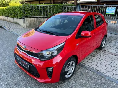 Usata Kia Picanto Urban 67 CV (49 kW) 2017 Rosso Utilitaria