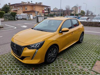 Usata Peugeot 208 Active 75 CV (55 kW) 2021 Giallo Utilitaria