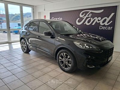 Begagnad Ford Kuga ST-Line X 120 HK (88 kW) 2023 Svart SUV