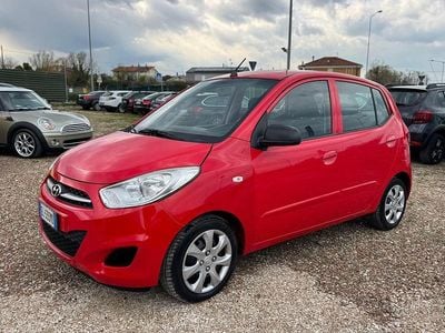Usata Hyundai i10 Classic 69 CV (50 kW) 2012 Rosso Utilitaria