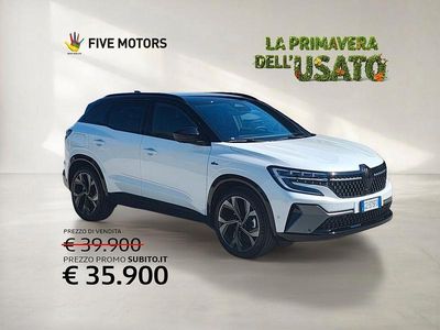 Usata Renault Austral Iconic Esprit Alpine 157 CV (115 kW) 2025 Bianco SUV