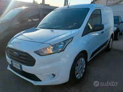 Usata Ford Transit Connect 101 CV (74 kW) 2021 Bianco Monovolume