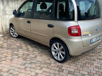 Usata Fiat Multipla 120 CV (88 kW) 2006 Monovolume