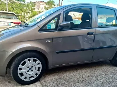 Usata Fiat Idea 69 CV (50 kW) 2008 Grigio Monovolume