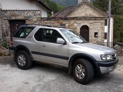 Usata Opel Frontera 115 CV (84 kW) 2002 Grigio SUV