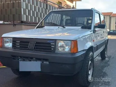 Usata Fiat Panda 4x4 50 CV (36 kW) 1986 Bianco Utilitaria