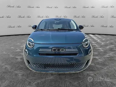Nuova Fiat 500 Icon 65 CV (47 kW) 2026 Bluazzurro Berlina