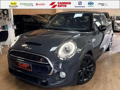 Begagnad Mini Cooper SD Business 170 HK (125 kW) 2015 Grå Halvkombi