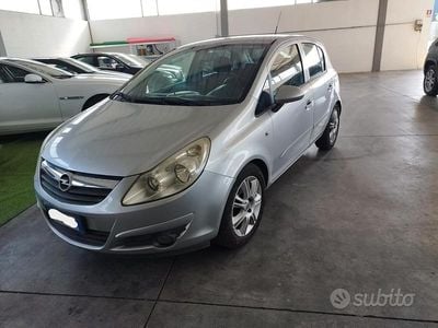 Usata Opel Corsa Cosmo 80 CV (58 kW) 2007 Grigio Utilitaria