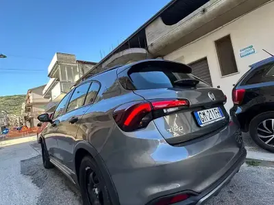 Occasion Fiat Tipo Cross 95 ch (69 kW) 2022 Gris Break