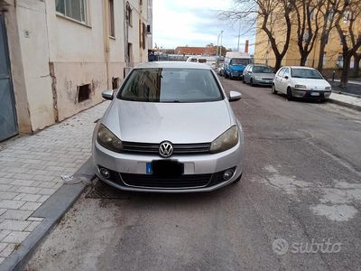 Usata VW Golf VI 105 CV (77 kW) 2010 Grigio Utilitaria