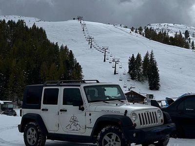 Usata Jeep Wrangler Rubicon 177 CV (130 kW) 2010 Bianco SUV