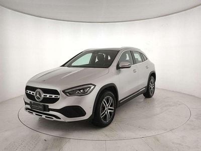 Usata Mercedes GLA200 150 CV (110 kW) 2022 Argento SUV
