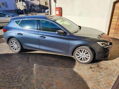 Usata Seat Leon XCELLENCE 150 CV (110 kW) 2020 Grigio Berlina