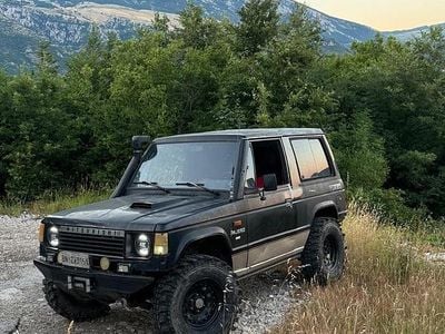 Usata Mitsubishi Pajero 100 CV (73 kW) 1991 Nero SUV