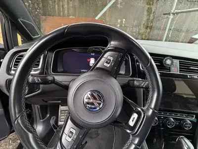 Usata VW Golf VII R 300 CV (220 kW) 2019 Nero