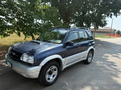 Usata Suzuki Grand Vitara 87 CV (63 kW) 2000 Bluazzurro Station wagon