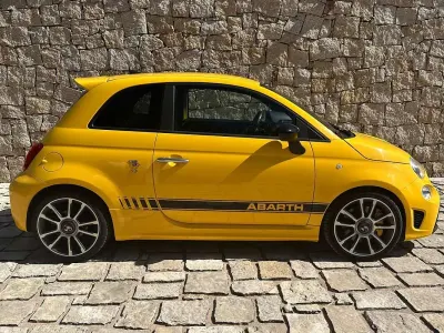 Usata Abarth 595 Turismo 165 CV (121 kW) 2018 Giallo Utilitaria