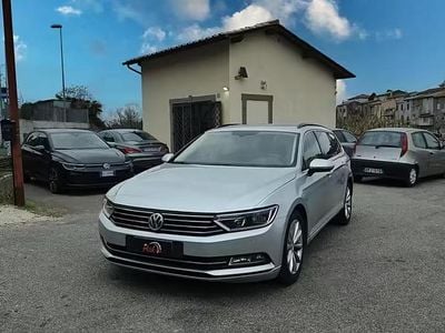 Usata VW Passat Business 120 CV (88 kW) 2016 Grigio Station wagon