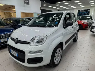 Usata Fiat Panda Easy 80 CV (58 kW) 2017 Bianco Utilitaria