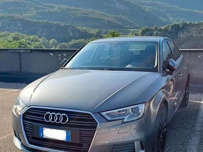 Usata Audi A3 Comfort 116 CV (85 kW) 2017 Grigio Berlina