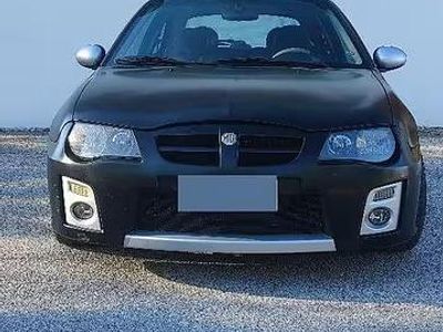 Usata MG ZR 105 CV (77 kW) 2004 Utilitaria